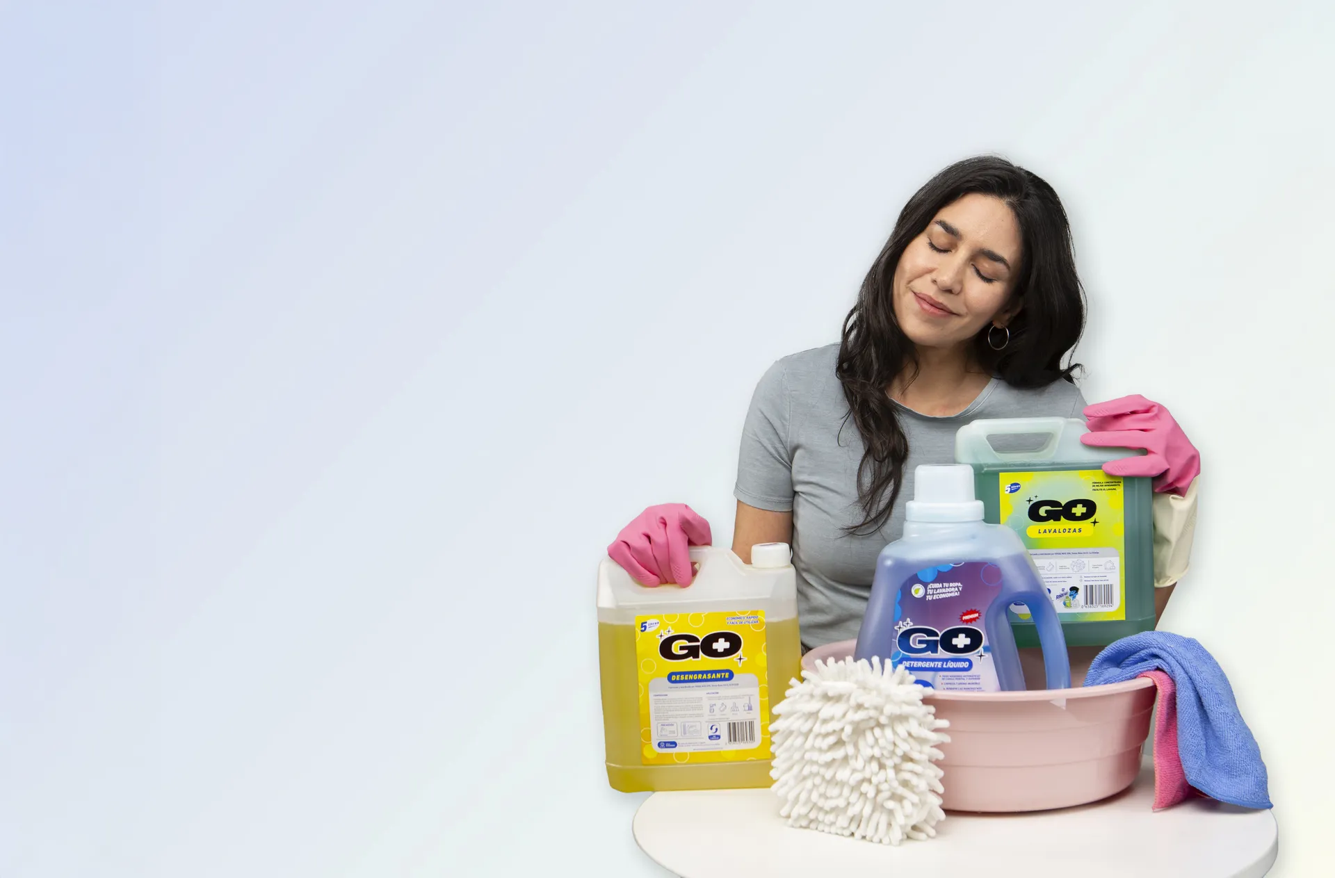 Línea de productos GO+ — detergente, lavalozas y desengrasante